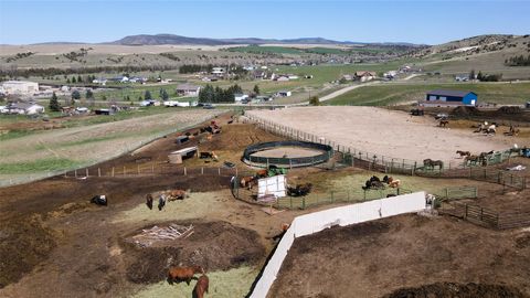 7135 Raven Drive Belgrade MT 59714