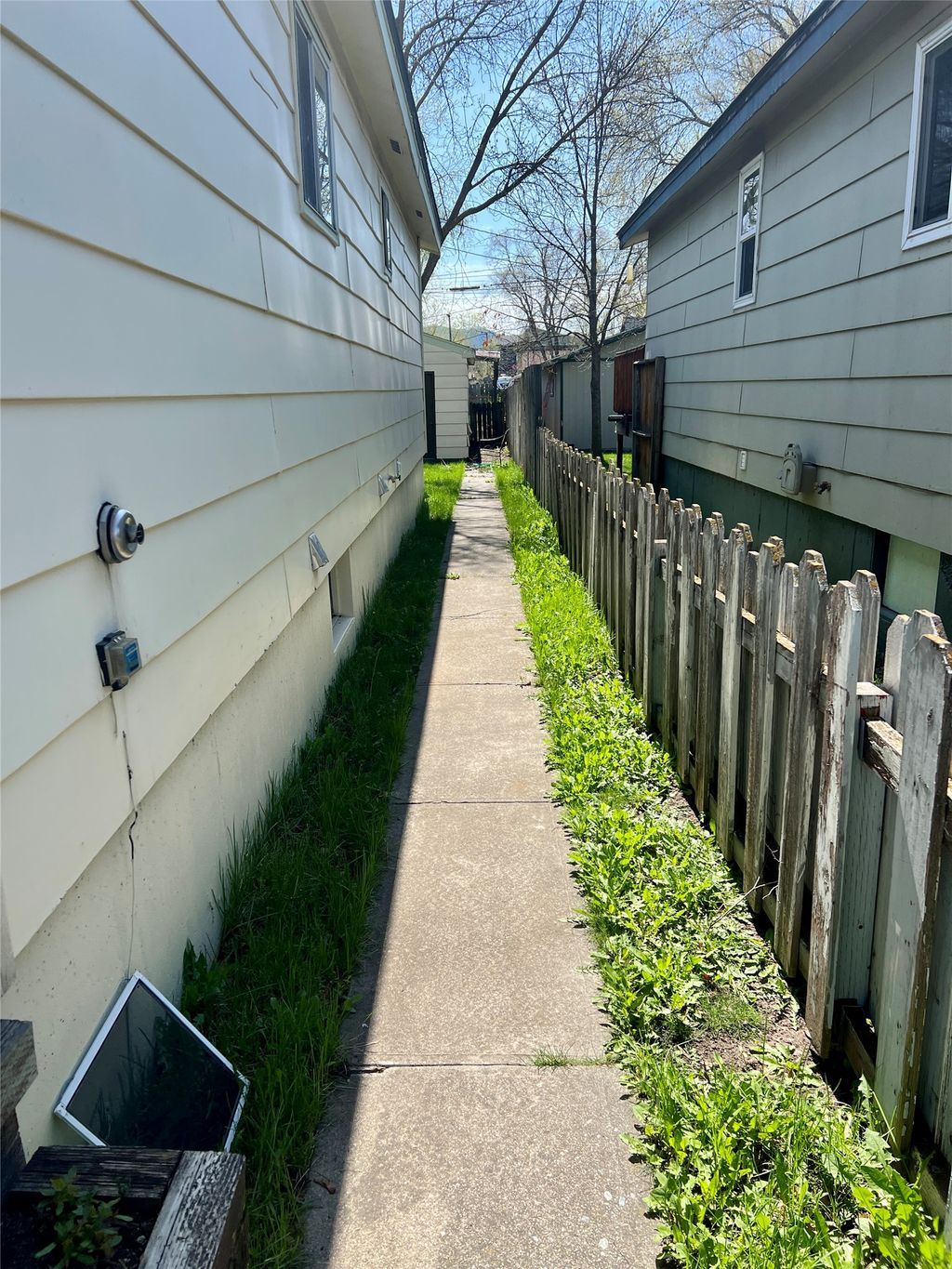 Photo of 1025 Charlo Street, Missoula, MT 59802 (MLS # 30069118)