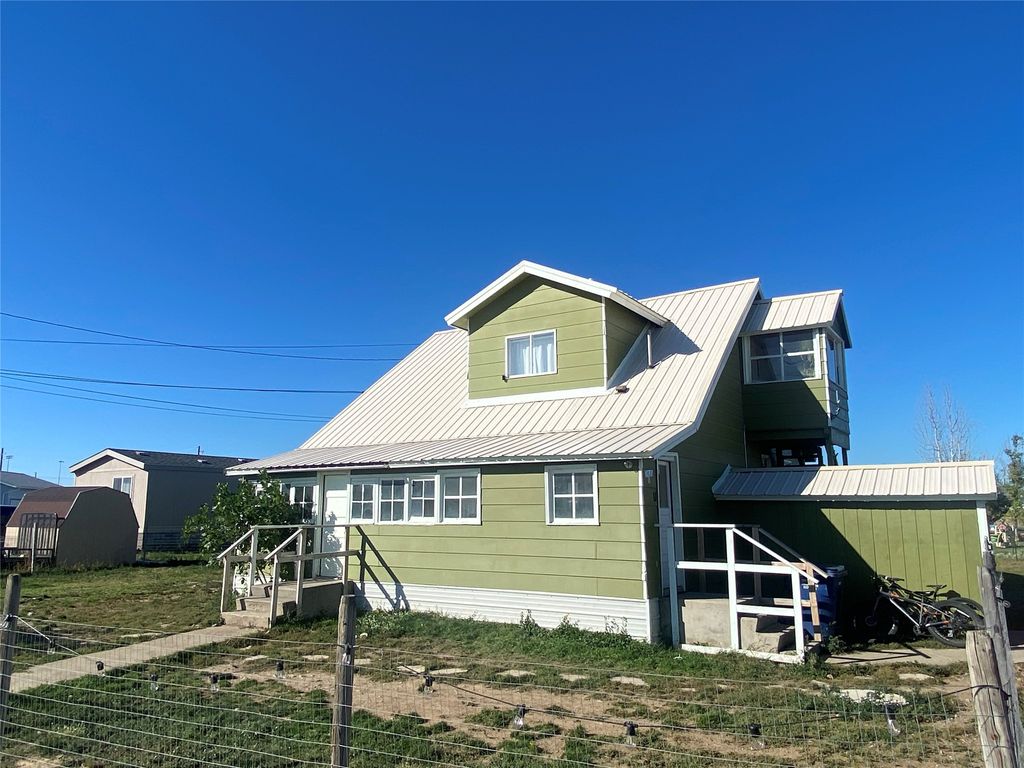 Photo of 2826 Valley Drive, East Helena, MT 59635 (MLS # 30068697)