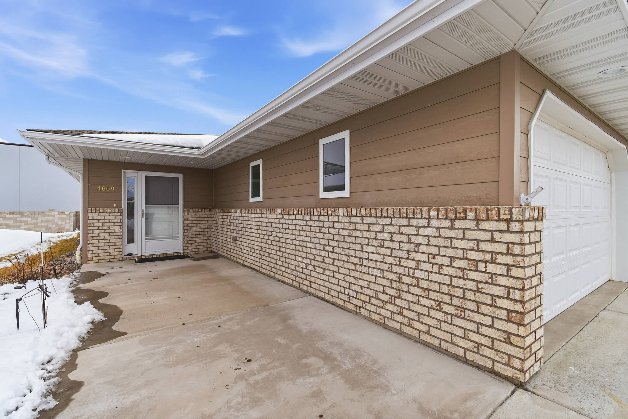 4609 12th Avenue S 4609