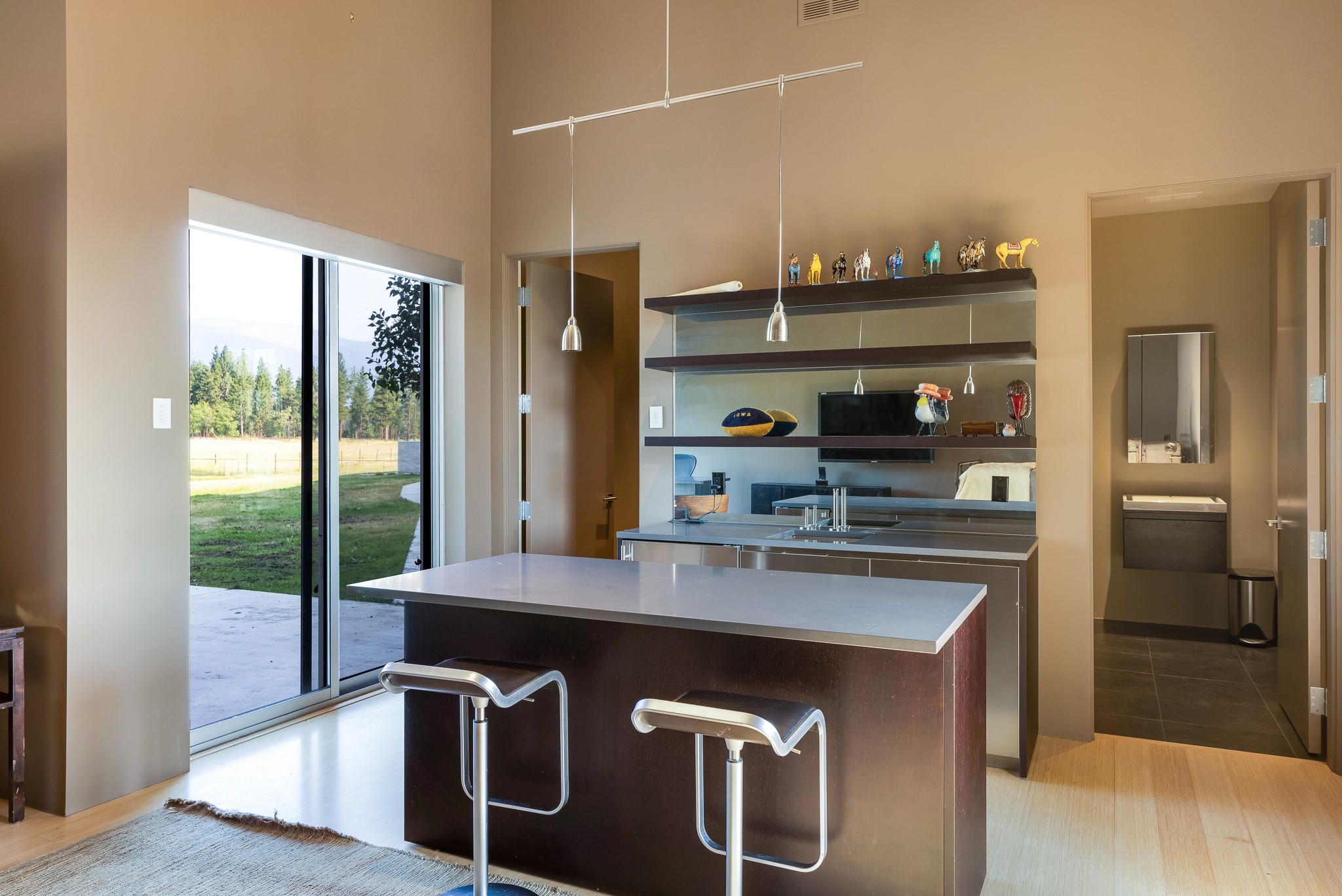 Victor, Montana 59875, United States, 4 Bedrooms Bedrooms, ,4 BathroomsBathrooms,Residential,Active,116273