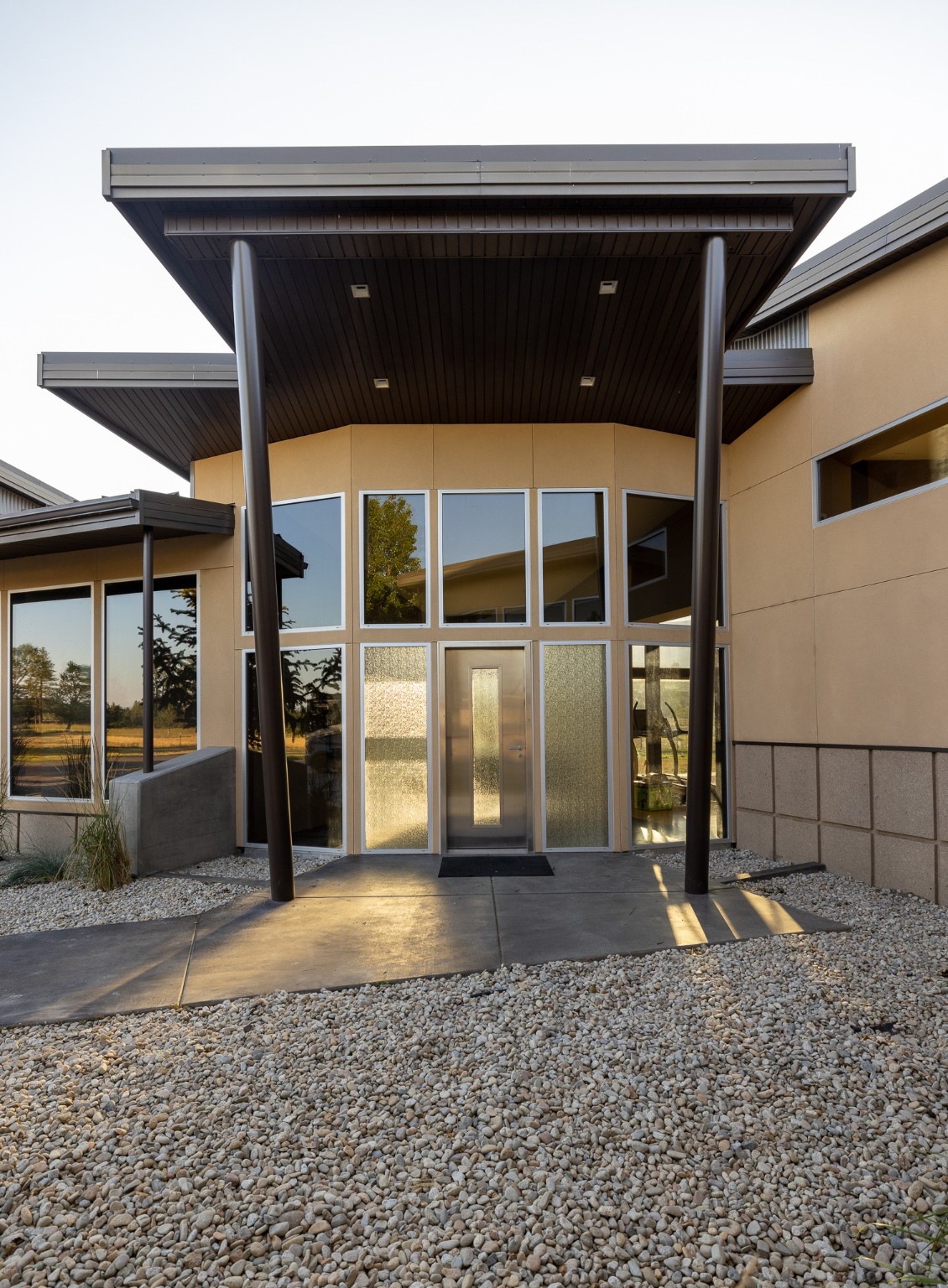 Victor, Montana 59875, United States, 4 Bedrooms Bedrooms, ,4 BathroomsBathrooms,Residential,Active,116273