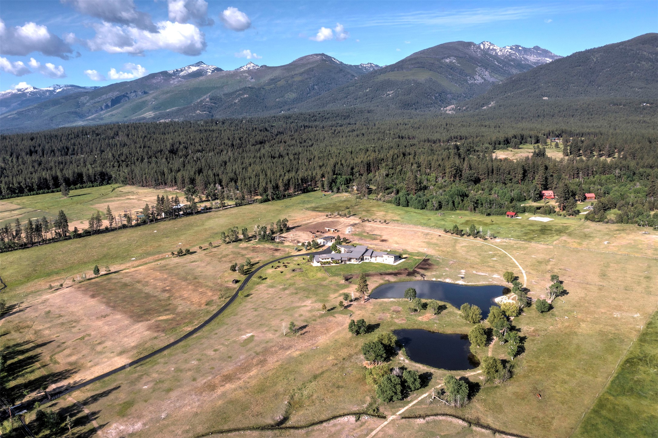 Victor, Montana 59875, United States, 4 Bedrooms Bedrooms, ,4 BathroomsBathrooms,Residential,Active,116273