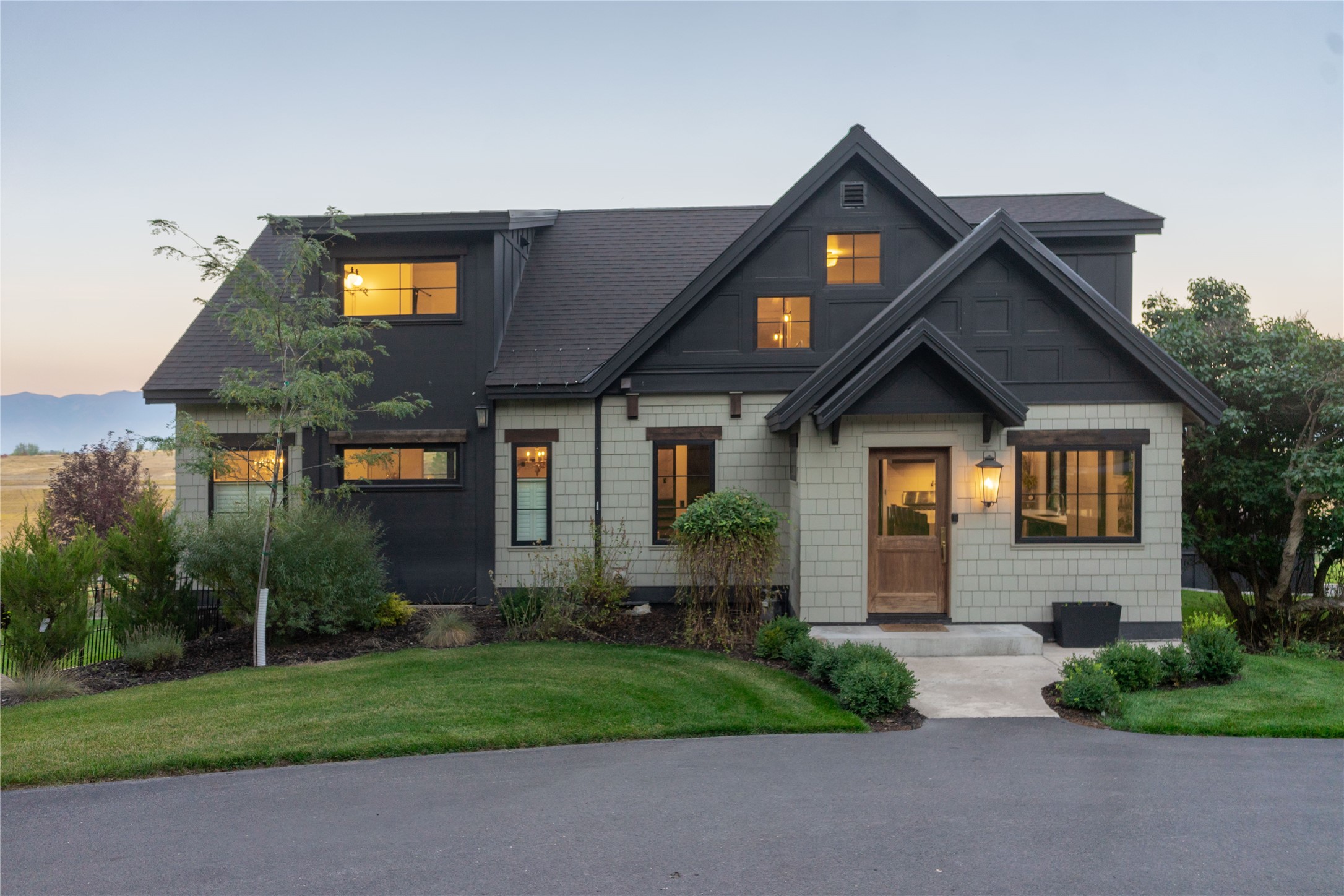 605 Valley View Drive