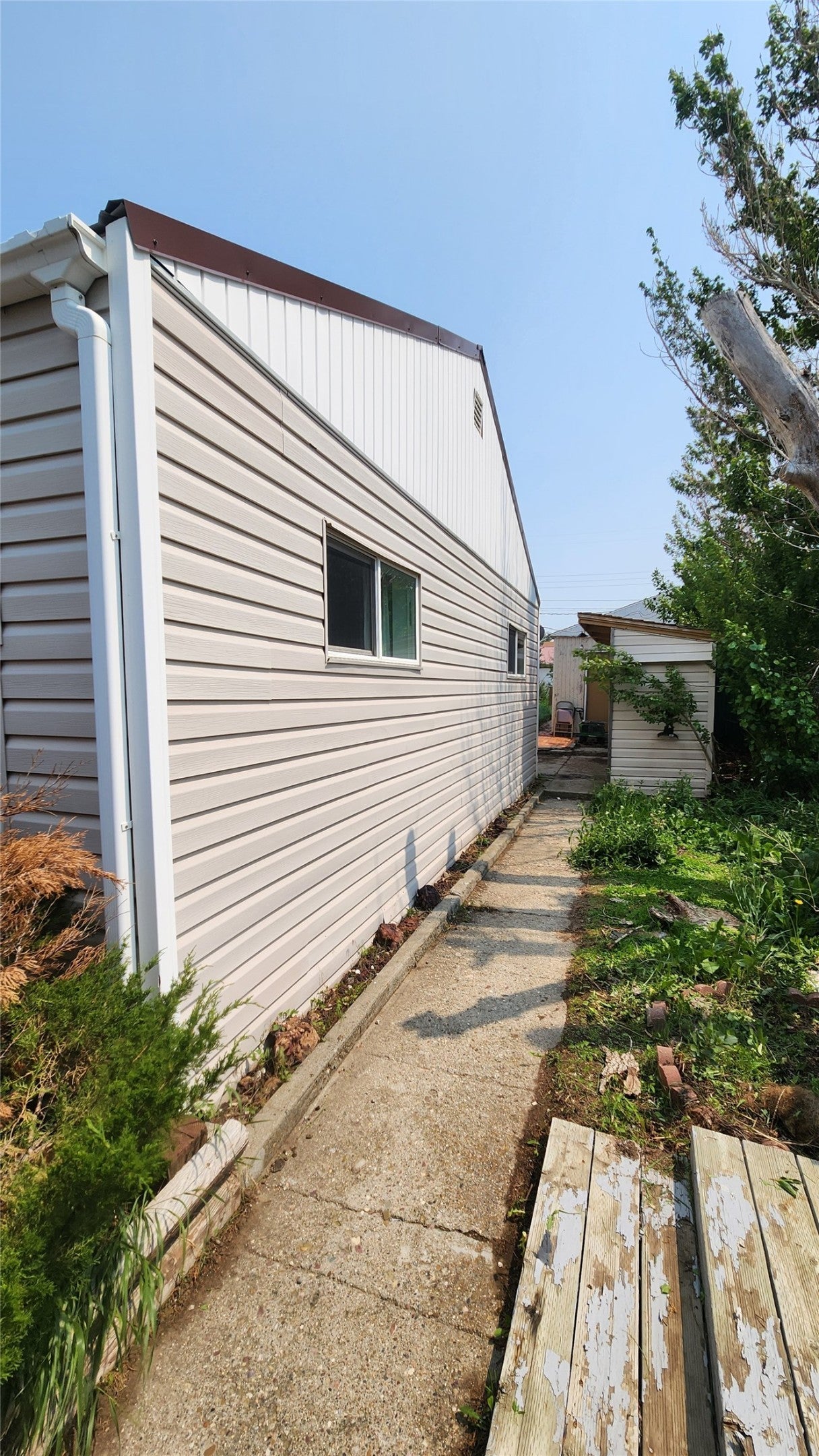 219 5th Avenue SW