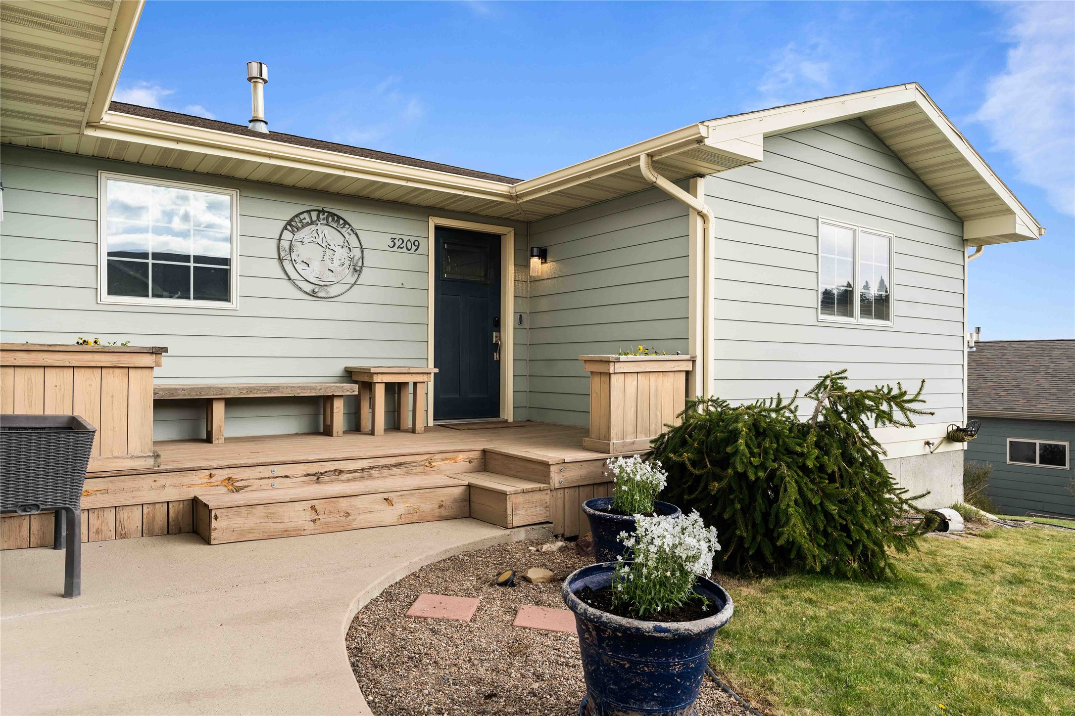 3209 Kingwood Drive