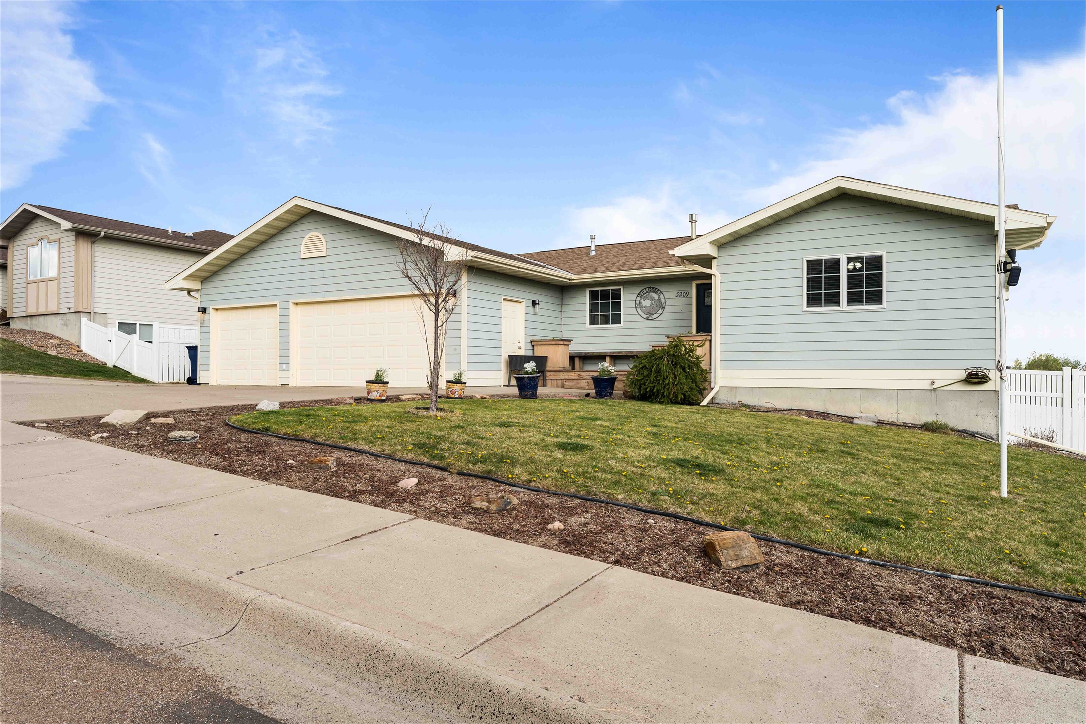 3209 Kingwood Drive