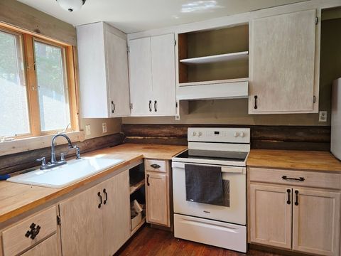 Tiny photo for 93 Wapiti Point Road, Thompson Falls, MT 59873 (MLS # 30070215)