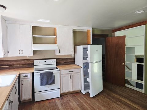 Tiny photo for 93 Wapiti Point Road, Thompson Falls, MT 59873 (MLS # 30070215)