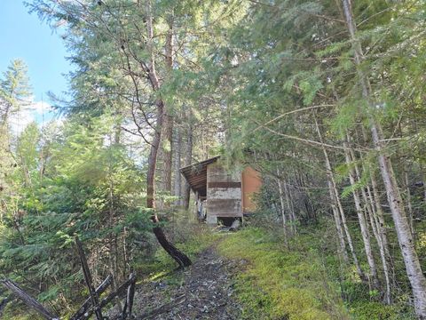 Tiny photo for 93 Wapiti Point Road, Thompson Falls, MT 59873 (MLS # 30070215)