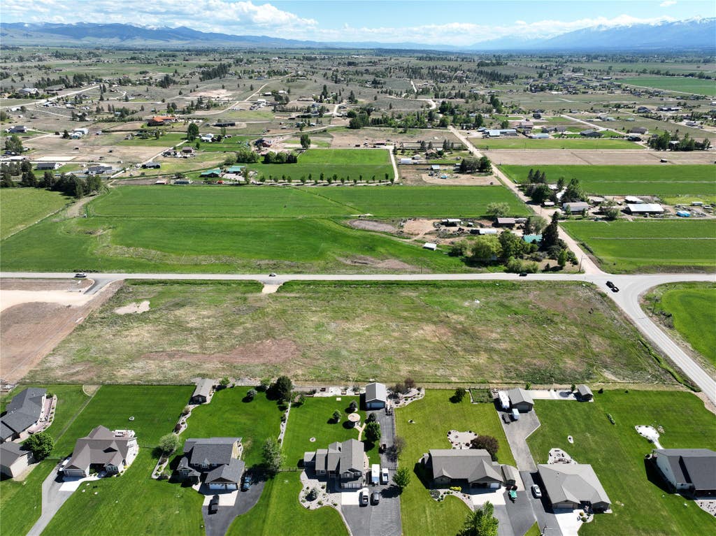 Photo of 420 Ambrose Creek Road, Stevensville, MT 59870 (MLS # 30075727)