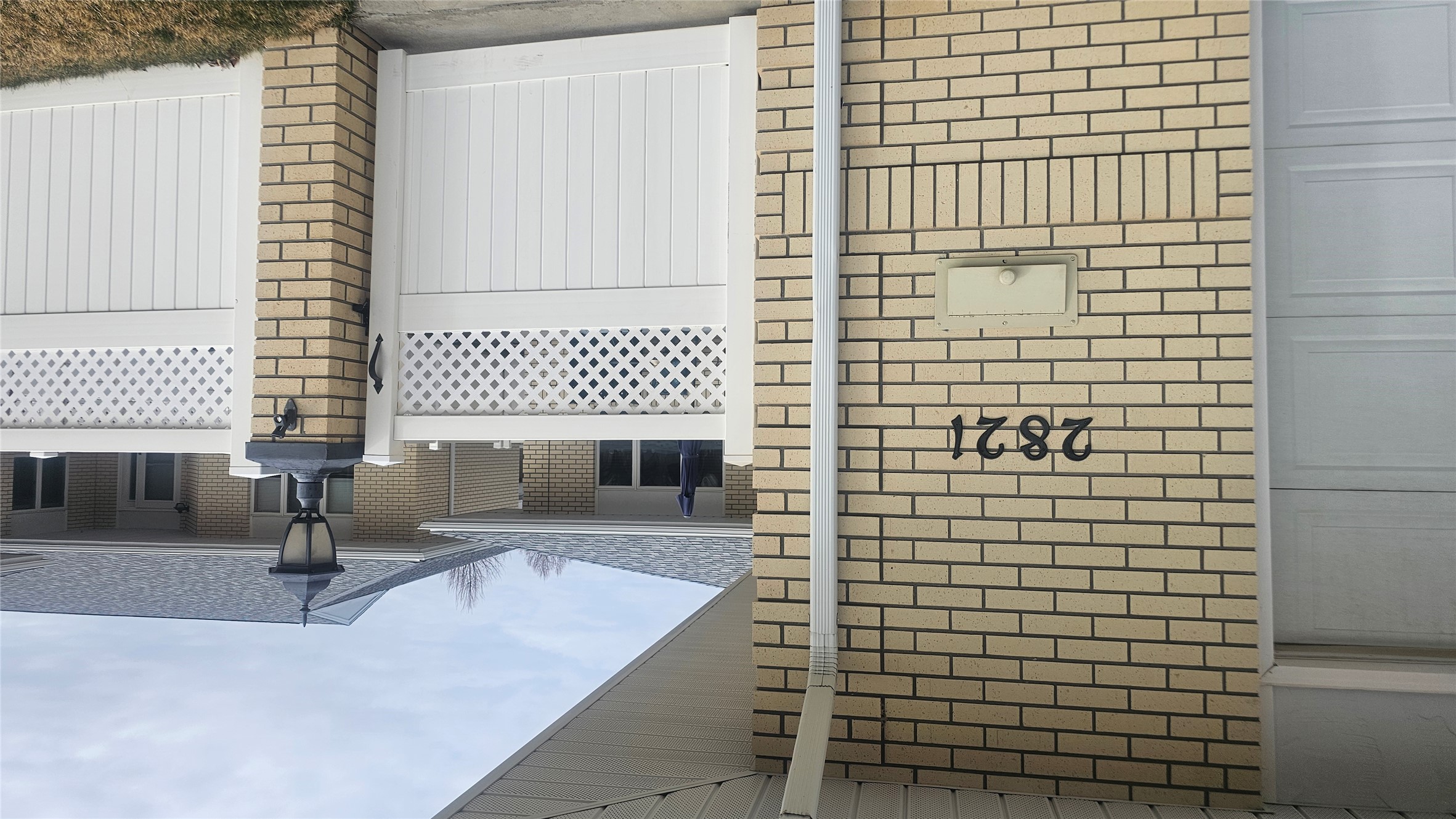 2821 16th Avenue S 10