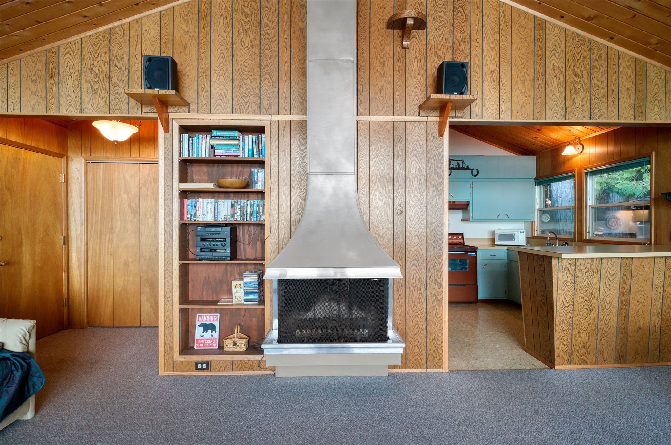 West Glacier, Montana 59936, United States, 2 Bedrooms Bedrooms, ,1 BathroomBathrooms,Residential,Active,57585