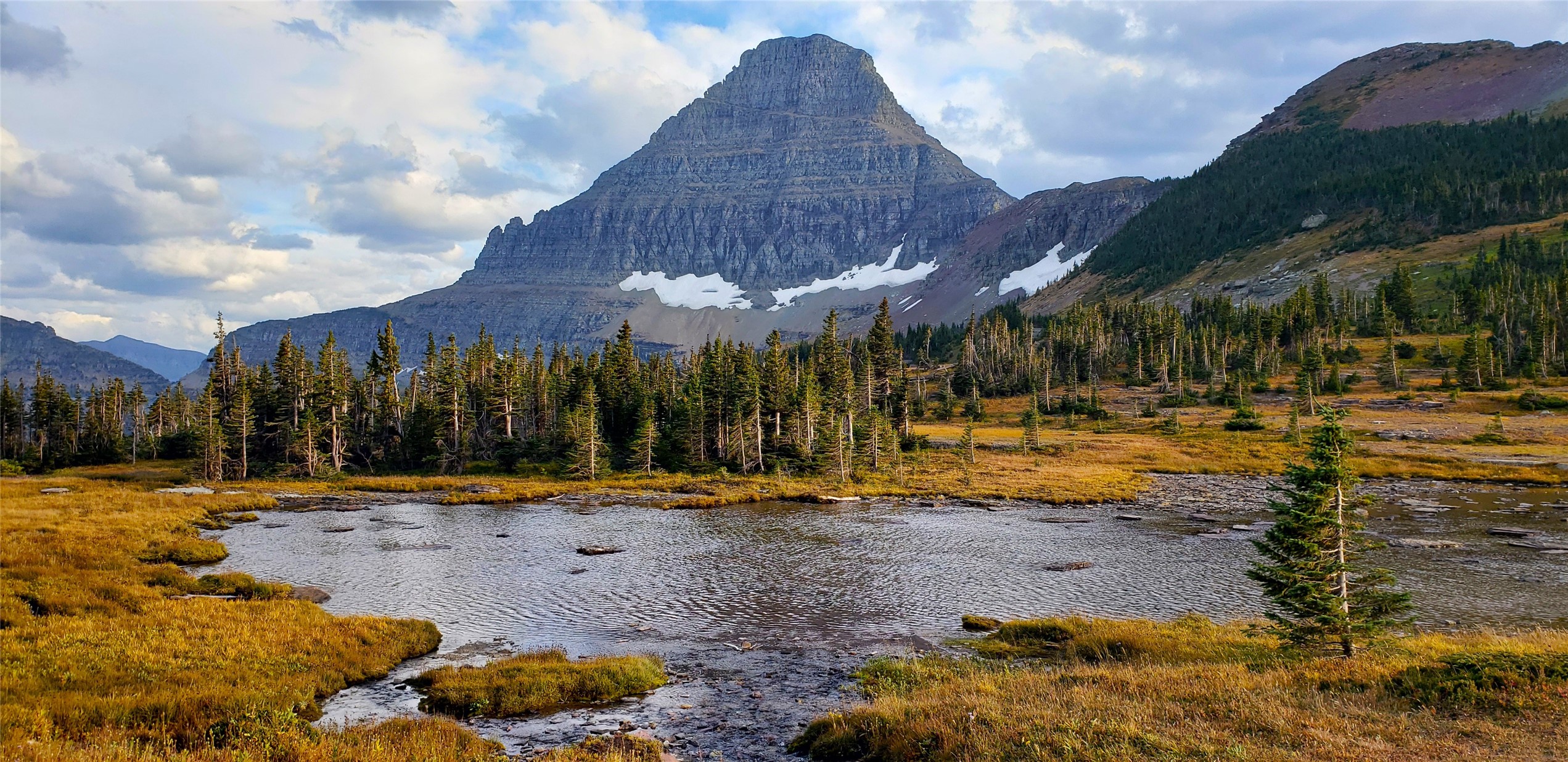West Glacier, Montana 59936, United States, 2 Bedrooms Bedrooms, ,1 BathroomBathrooms,Residential,Active,57585