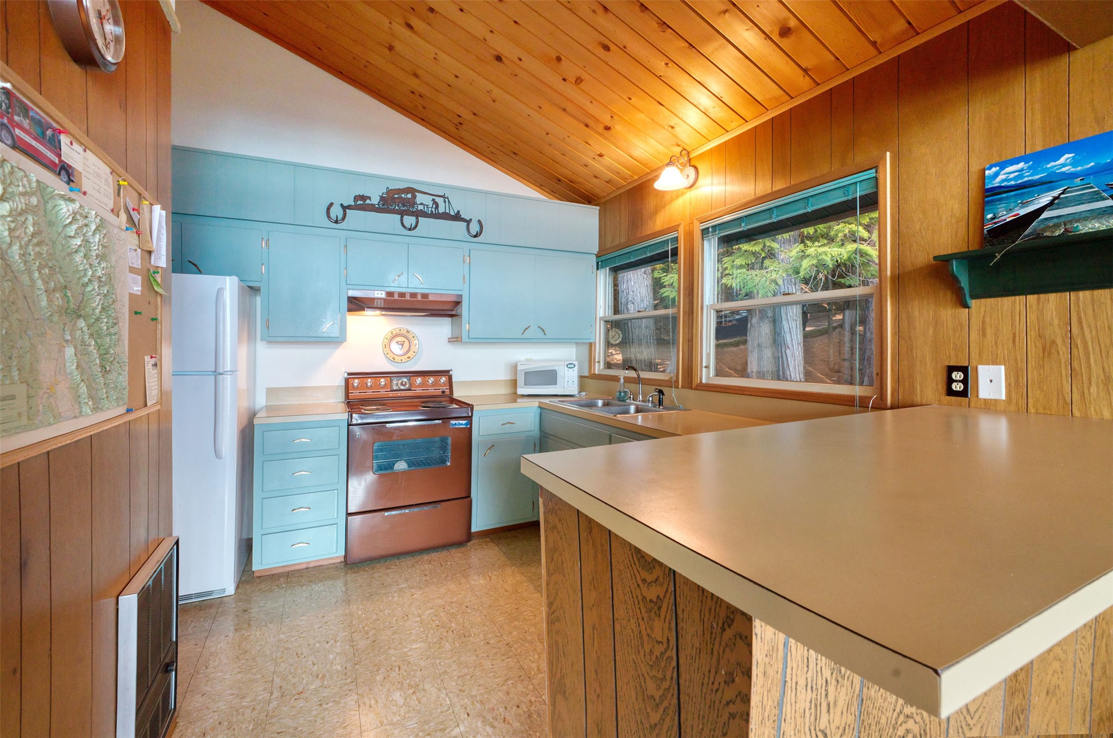 West Glacier, Montana 59936, United States, 2 Bedrooms Bedrooms, ,1 BathroomBathrooms,Residential,Active,57585