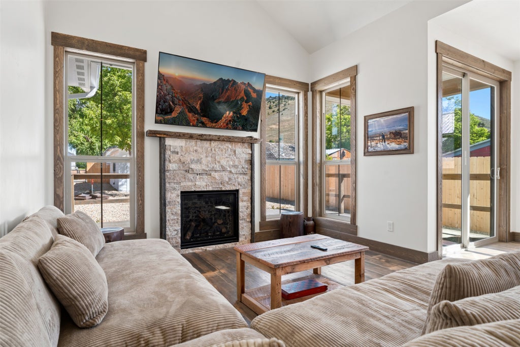 Photo of 114 E Broad Street, Drummond, MT 59832 (MLS # 30078022)