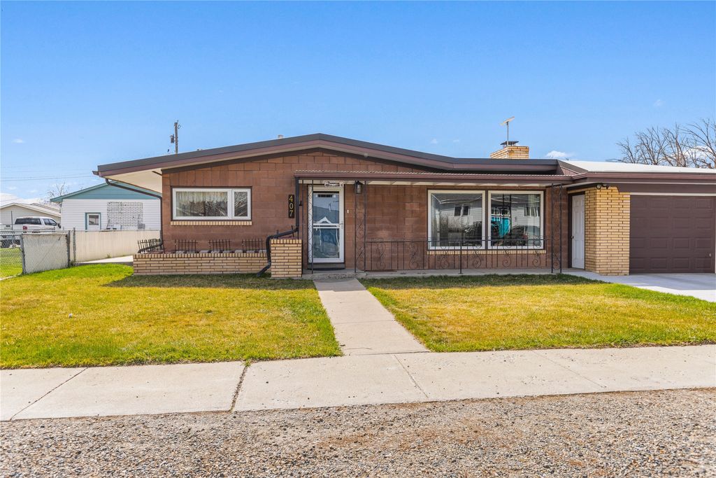 Photo of 407 E King Street, East Helena, MT 59635 (MLS # 30068365)