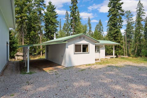 Tiny photo for 29160 Wapiti Lane, Bigfork, MT 59911 (MLS # 30077144)