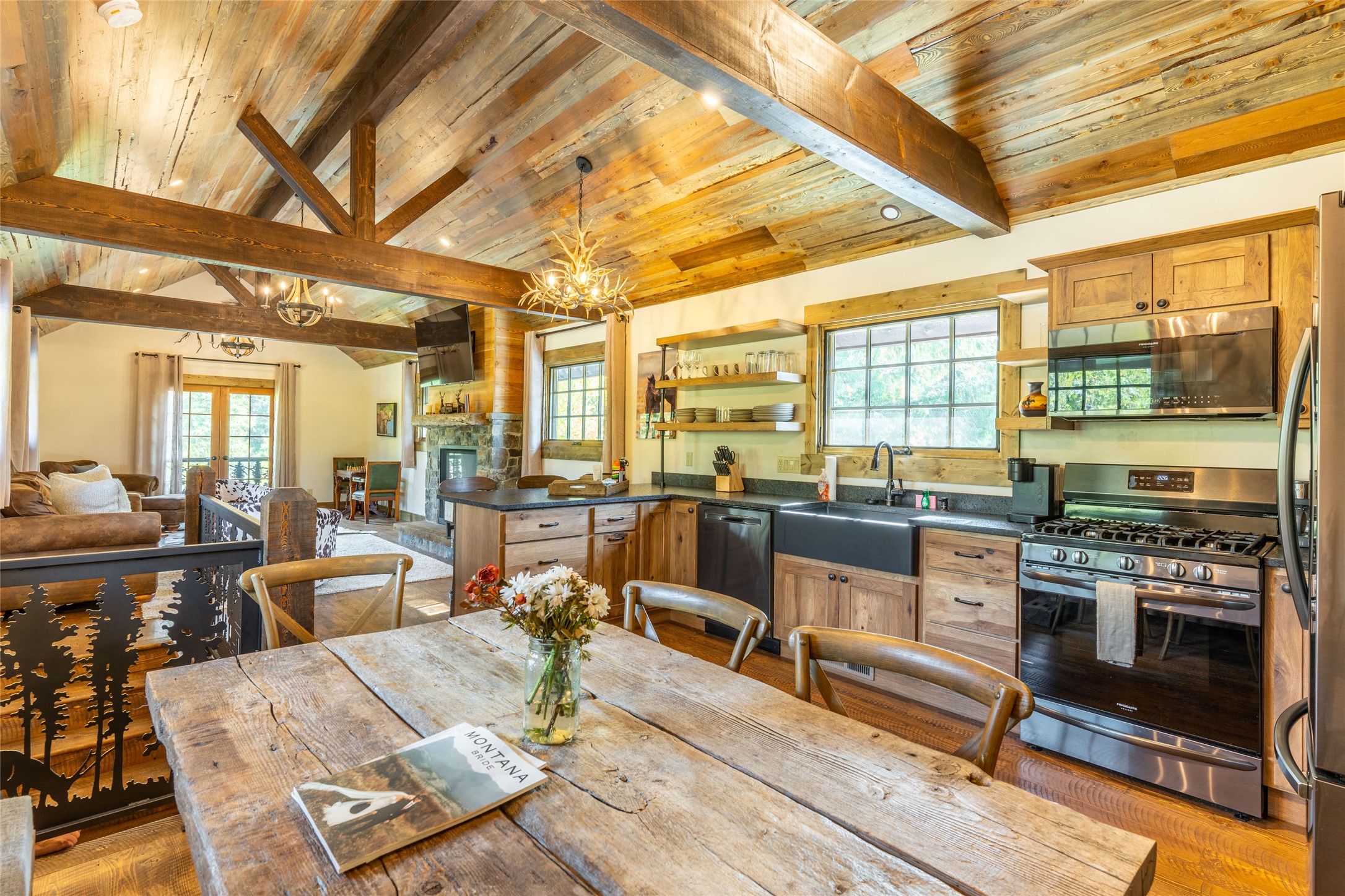 214 Rusty Spur Trail