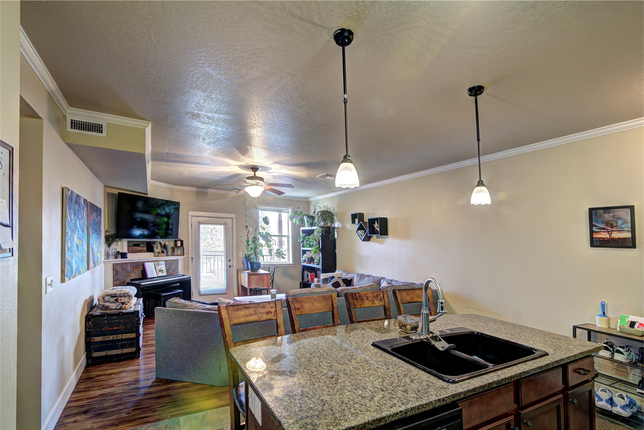 2025 Mullan Road 209