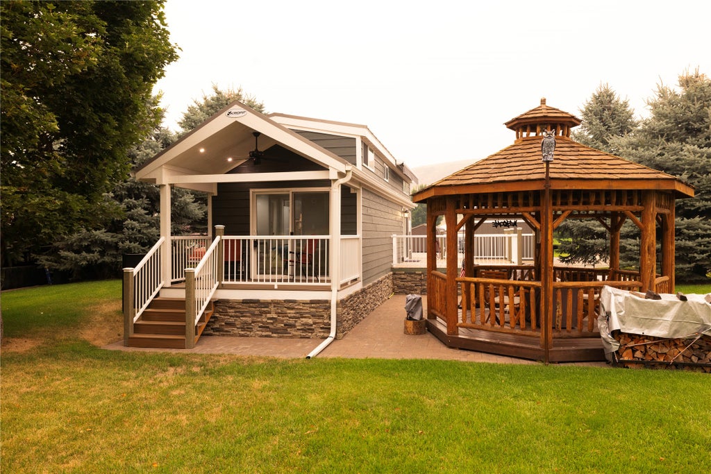 Photo of 311 Kingfisher Loop, Eureka, MT 59917 (MLS # 30076287)