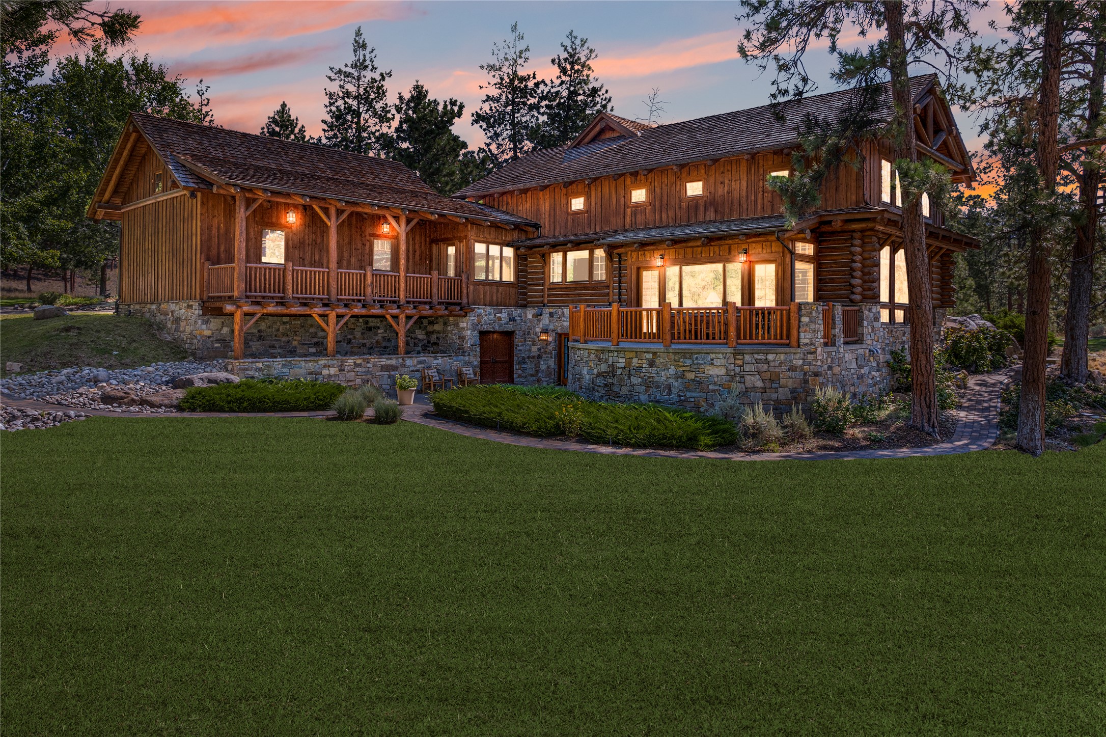 589 and lot 86 Mascot Trail