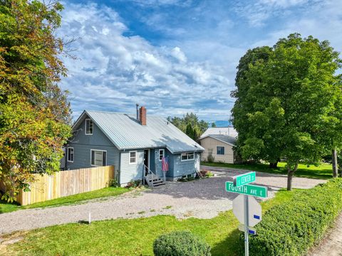 Photo of 403 E Center Street, Kalispell, MT 59901 (MLS # 30063611)