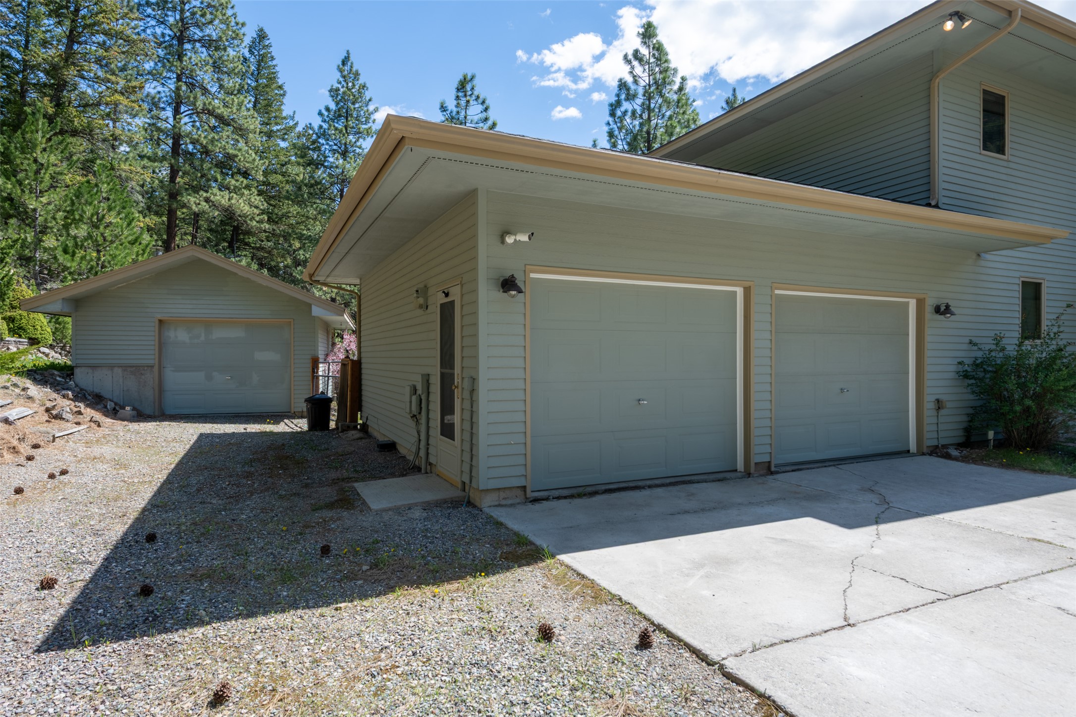 11300 Sleeman Creek Road