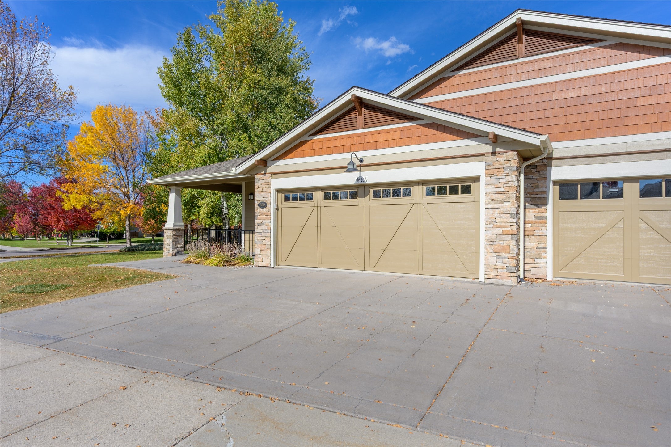 2625 Tanbark Way Unit A