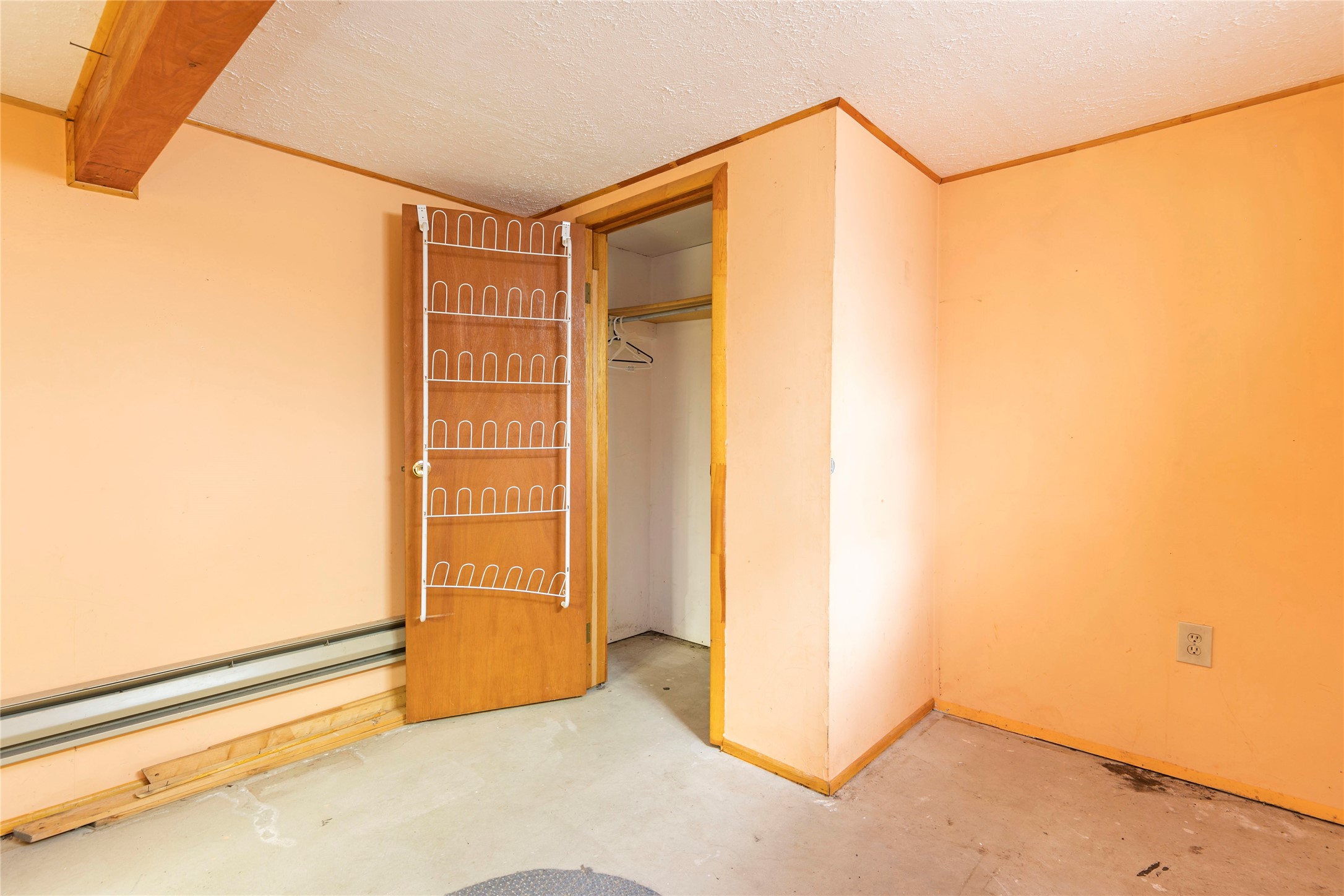 Florence, Montana 59833, United States, 3 Bedrooms Bedrooms, ,2 BathroomsBathrooms,Residential,Pending,132925