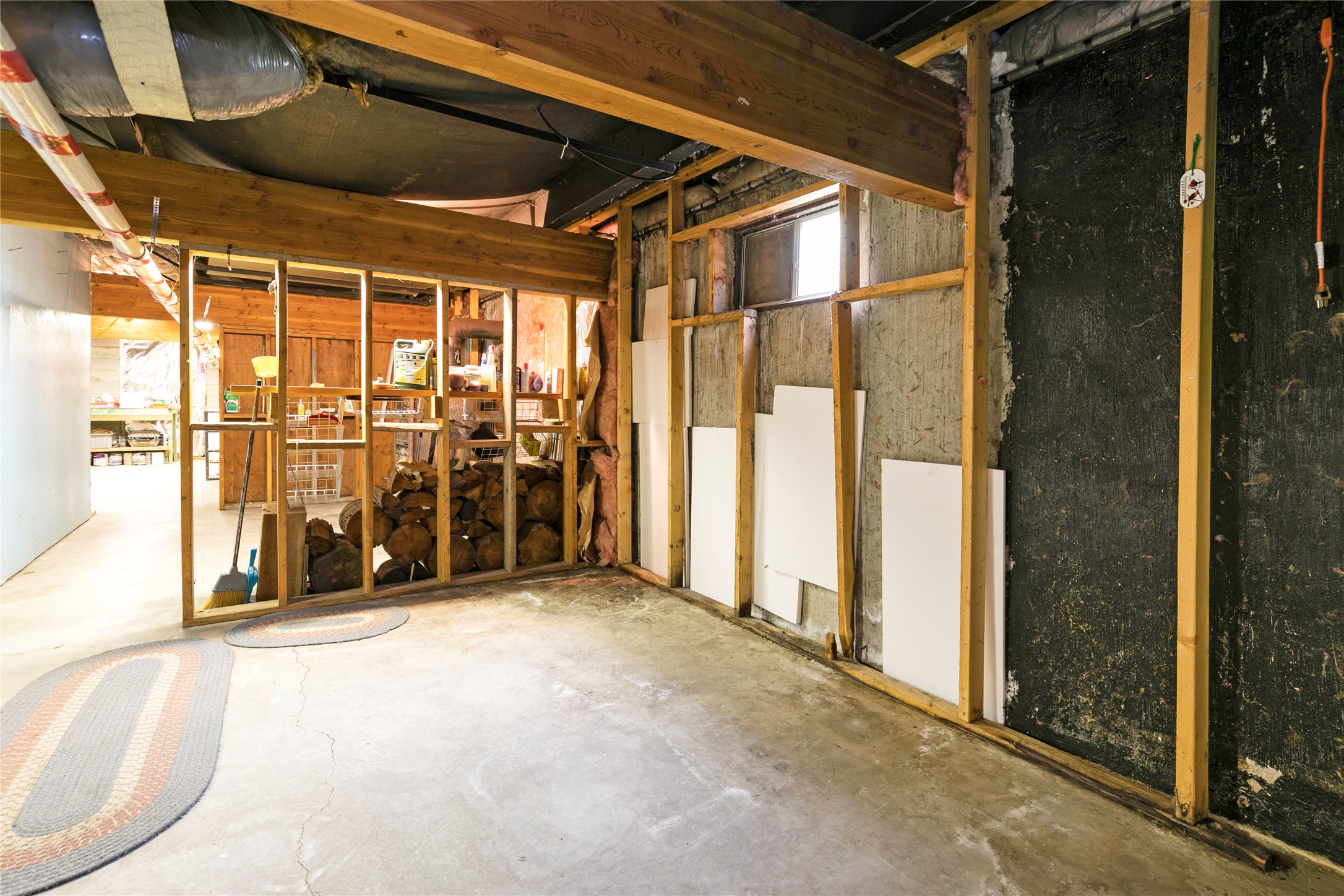 Florence, Montana 59833, United States, 3 Bedrooms Bedrooms, ,2 BathroomsBathrooms,Residential,Pending,132925