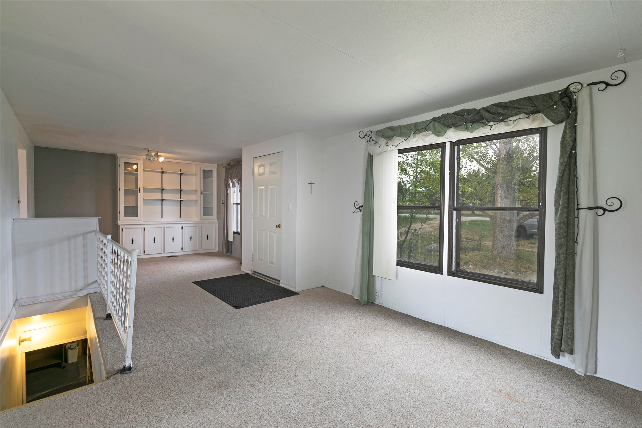 Florence, Montana 59833, United States, 3 Bedrooms Bedrooms, ,2 BathroomsBathrooms,Residential,Pending,132925