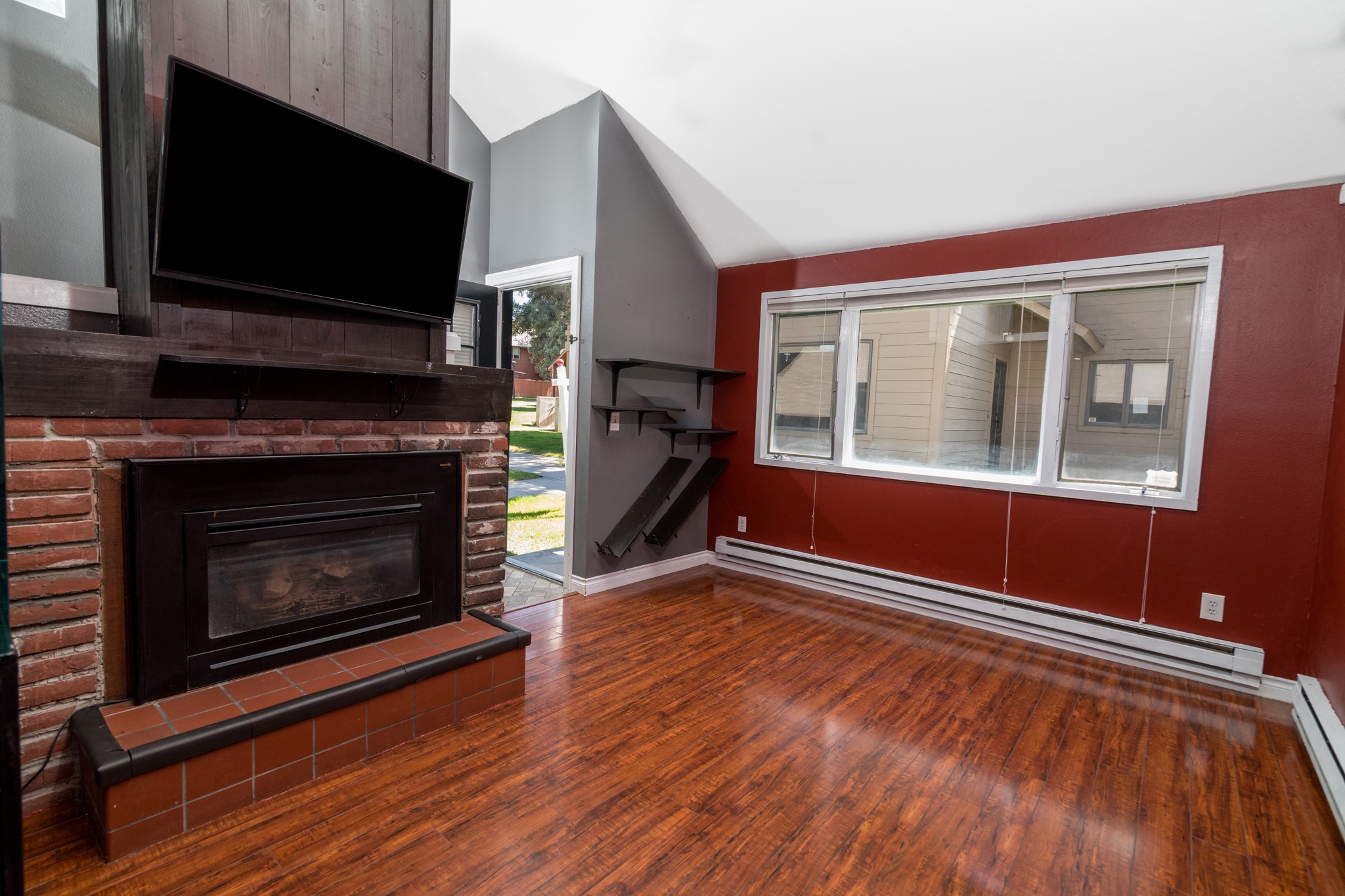 3811 Stephens Avenue 38