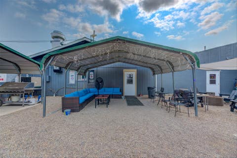 Tiny photo for 4960 N Montana Avenue, Helena, MT 59602 (MLS # 30076278)