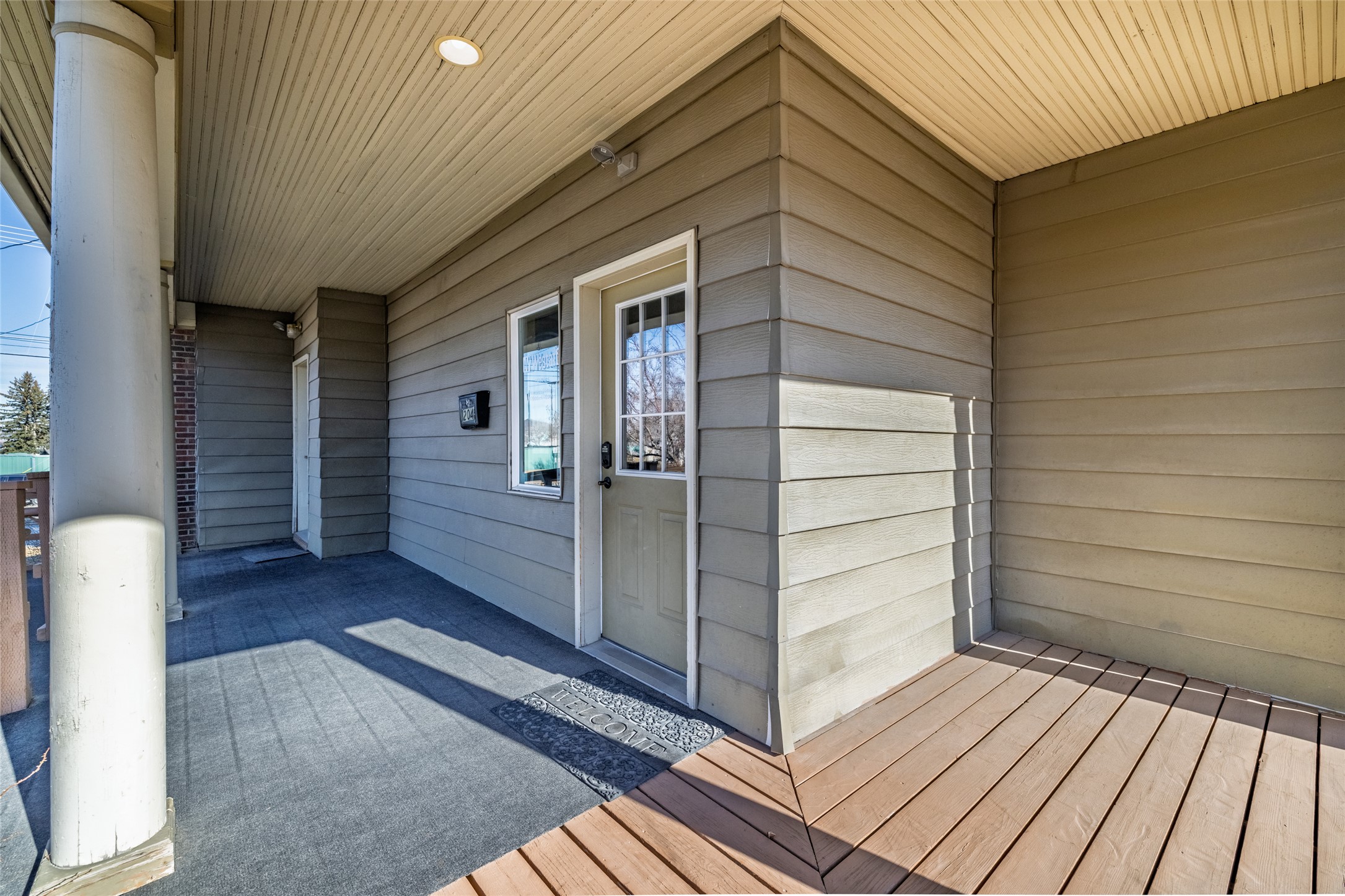 204 E Lyndale Avenue