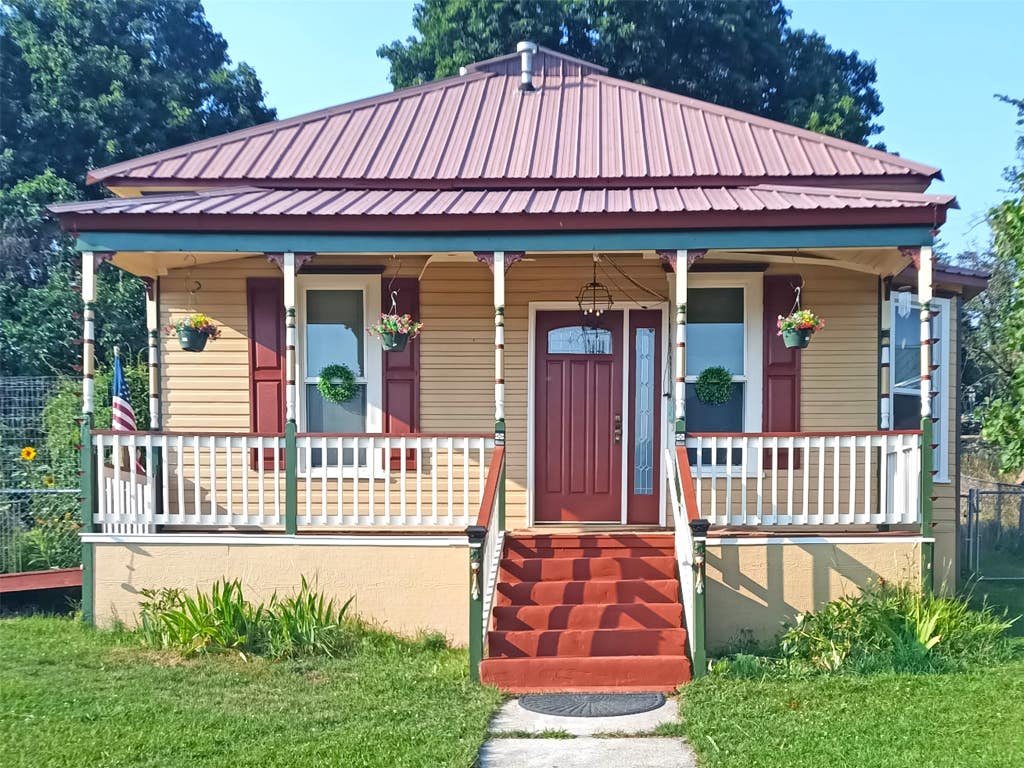 Photo of 508 W Preston Avenue, Thompson Falls, MT 59873 (MLS # 30076046)