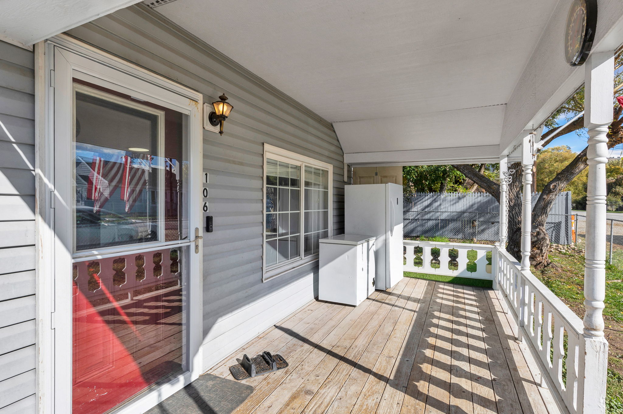 106 E Southwic Avenue