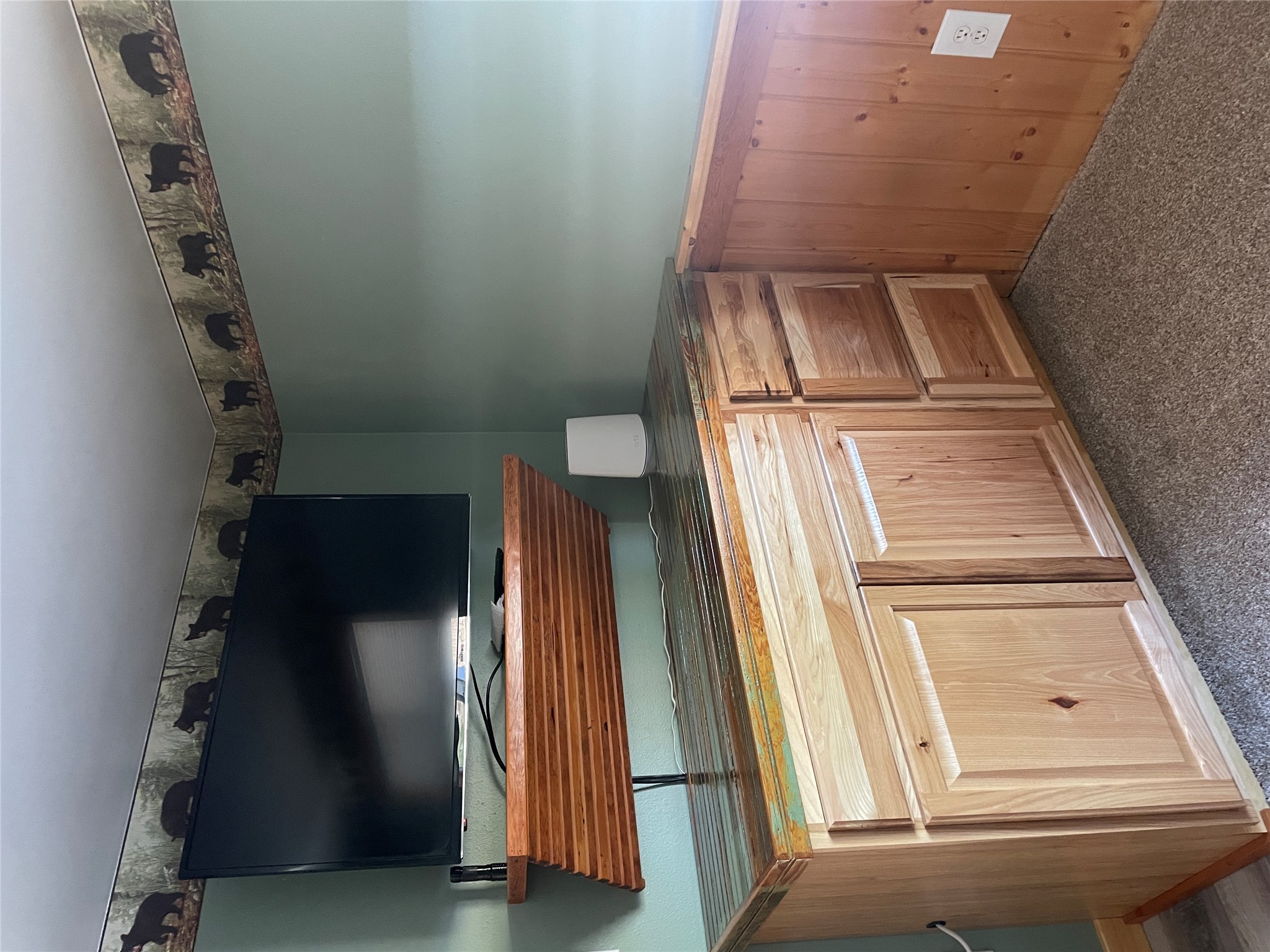 3806 Mt Highway 83