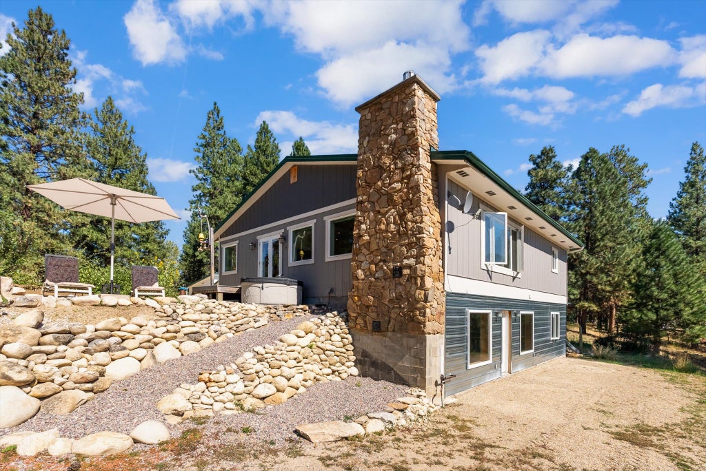 Photo of 821 Fred Burr Road, Victor, MT 59875 (MLS # 30078222)