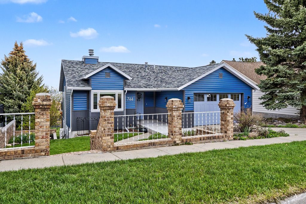 Photo of 744 S California Street, Helena, MT 59601 (MLS # 30069986)