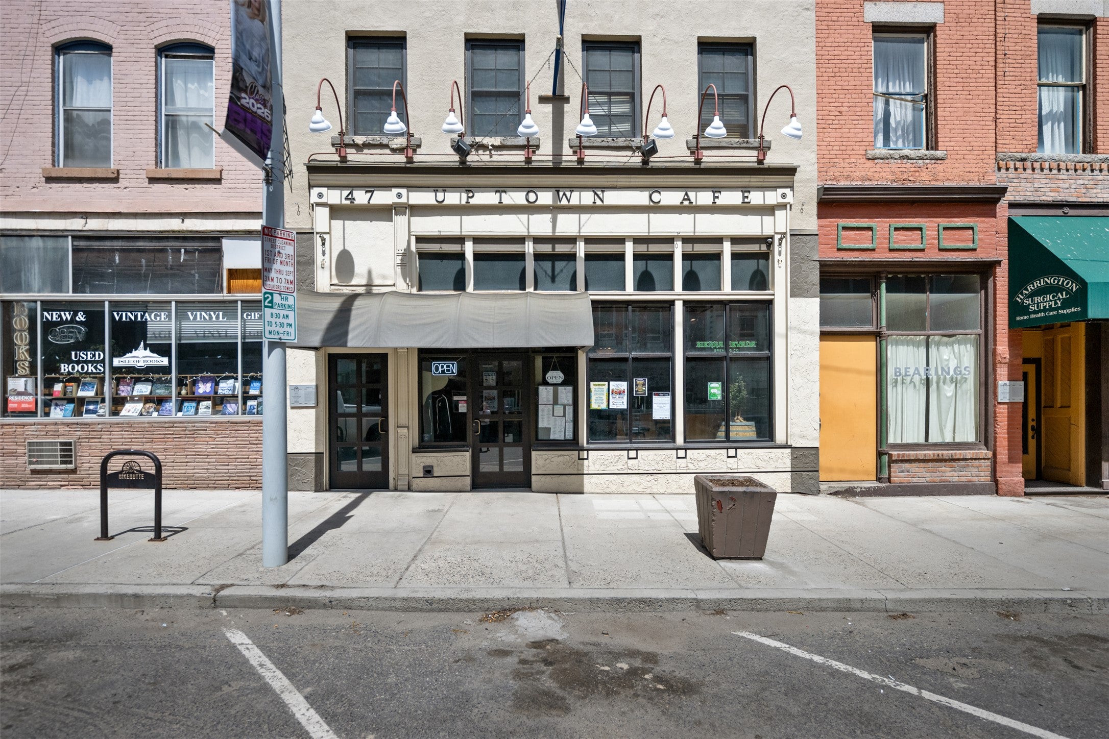 47 E Broadway Street