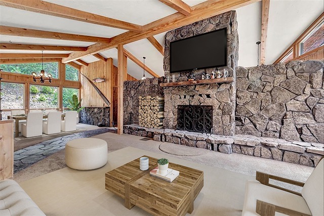 18110 Buckskin Lane
