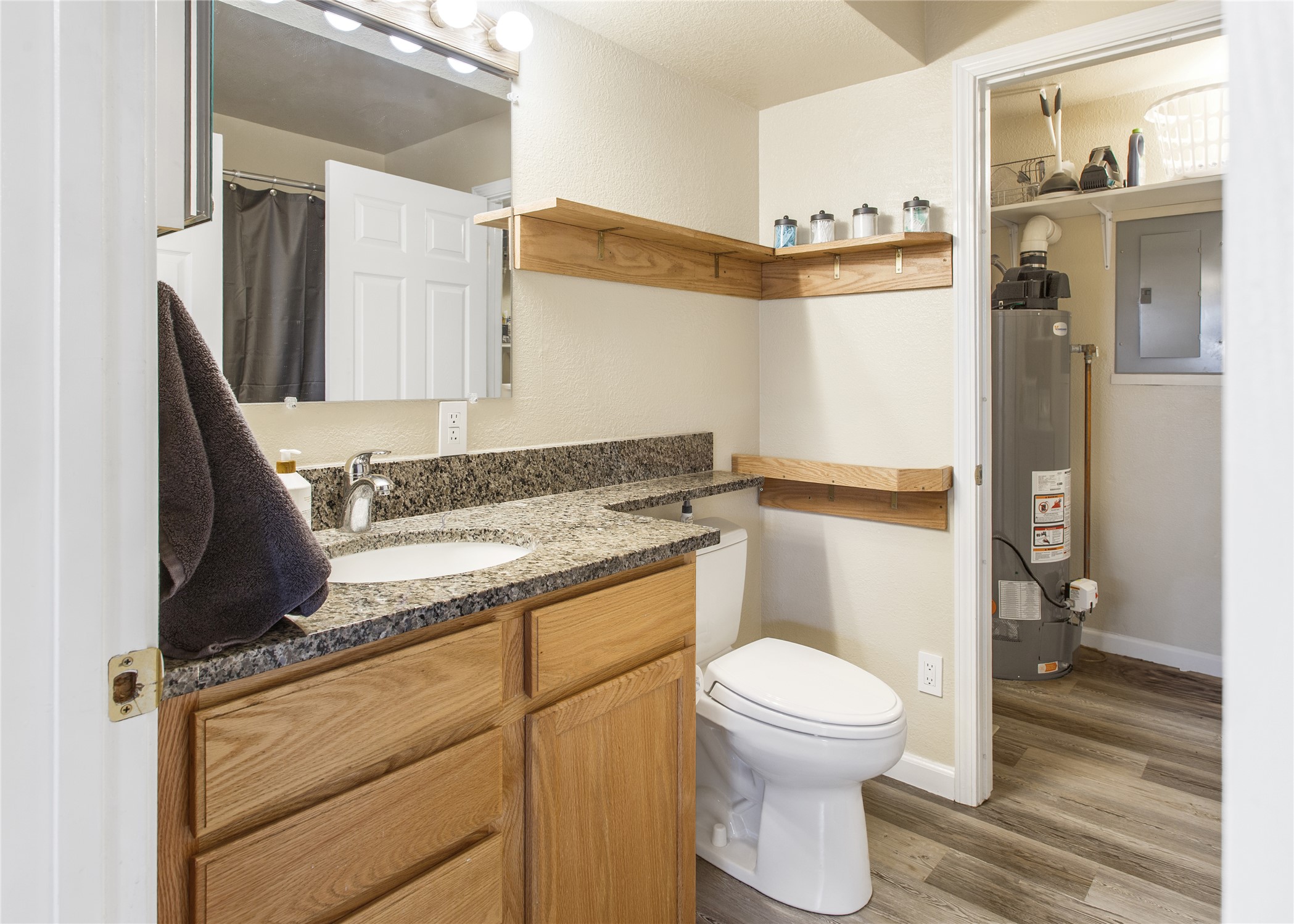 Butte, Montana 59701, United States, 4 Bedrooms Bedrooms, ,2 BathroomsBathrooms,Residential,Pending,158338