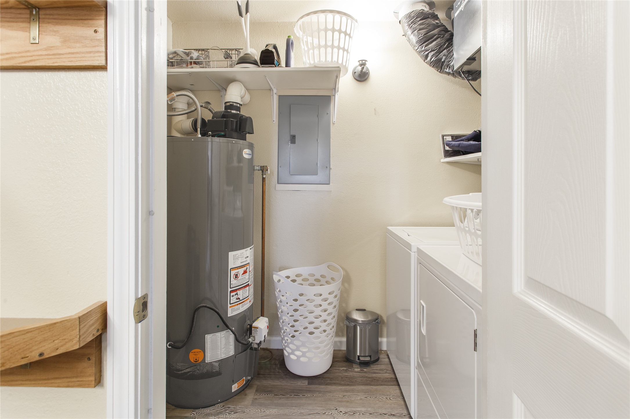 Butte, Montana 59701, United States, 4 Bedrooms Bedrooms, ,2 BathroomsBathrooms,Residential,Pending,158338