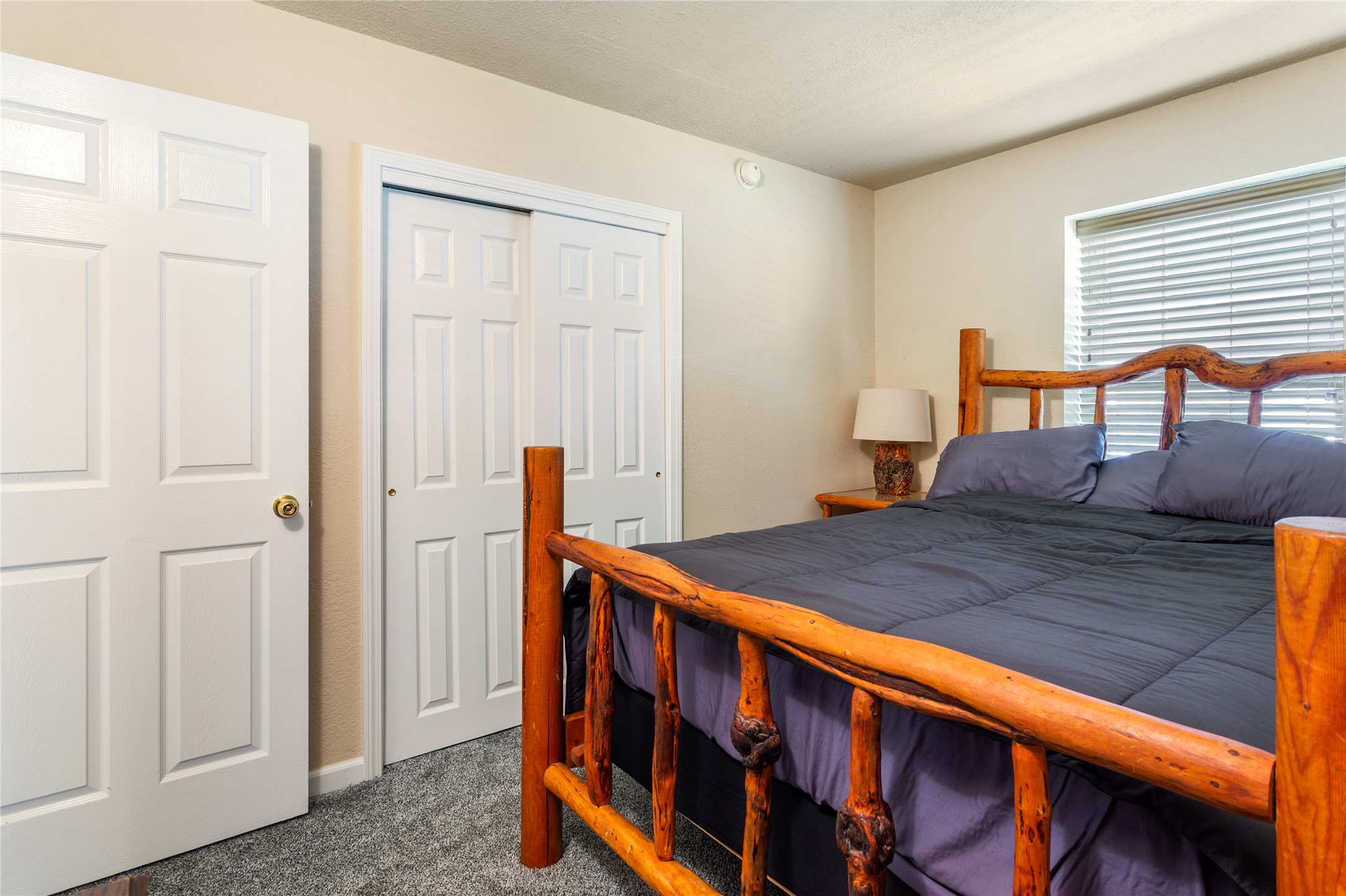 Butte, Montana 59701, United States, 4 Bedrooms Bedrooms, ,2 BathroomsBathrooms,Residential,Pending,158338