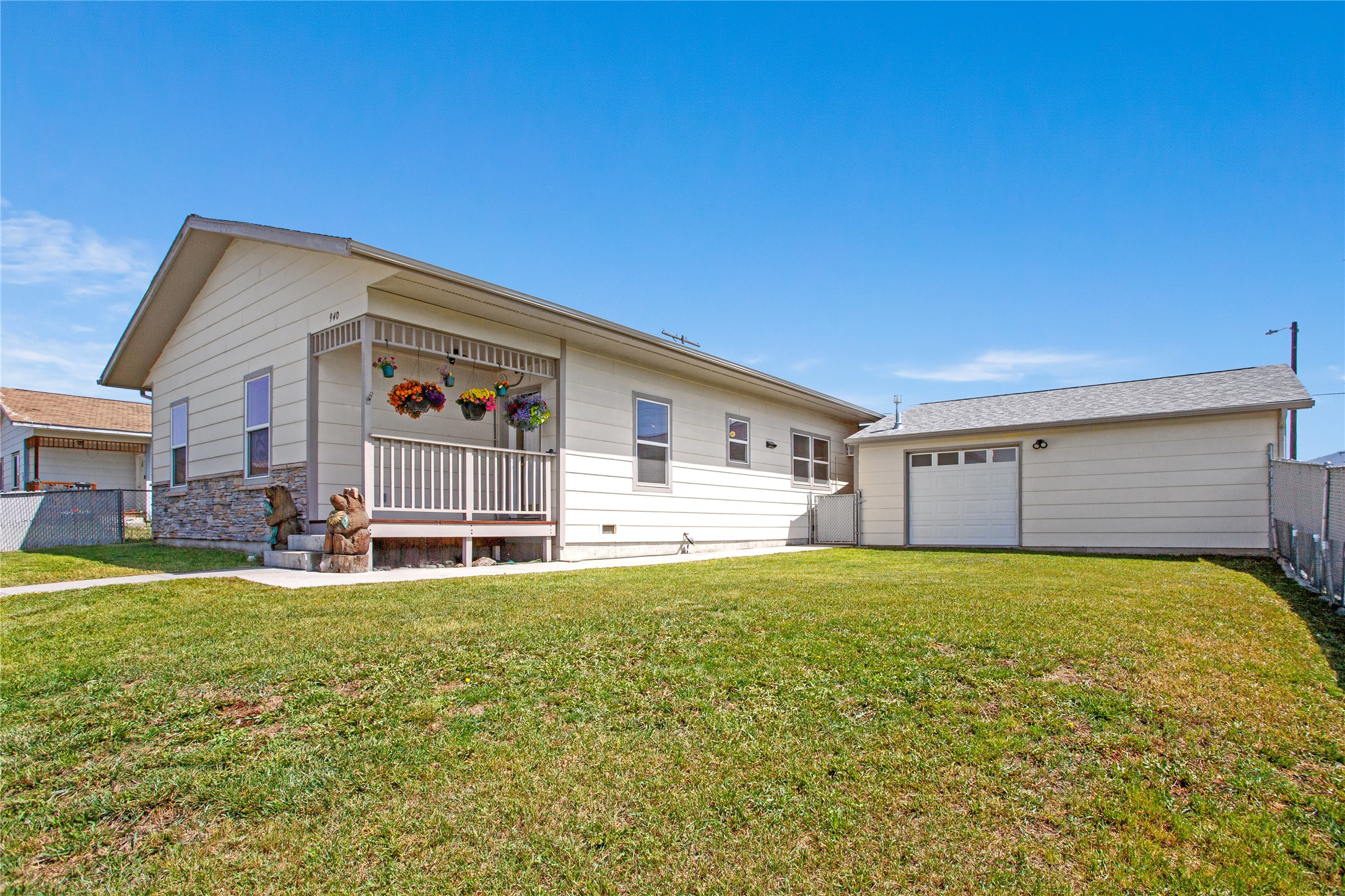 Butte, Montana 59701, United States, 4 Bedrooms Bedrooms, ,2 BathroomsBathrooms,Residential,Pending,158338 Butte, Montana 59701, United States, 4 Bedrooms Bedrooms, ,2 BathroomsBathrooms,Residential,Pending,158338