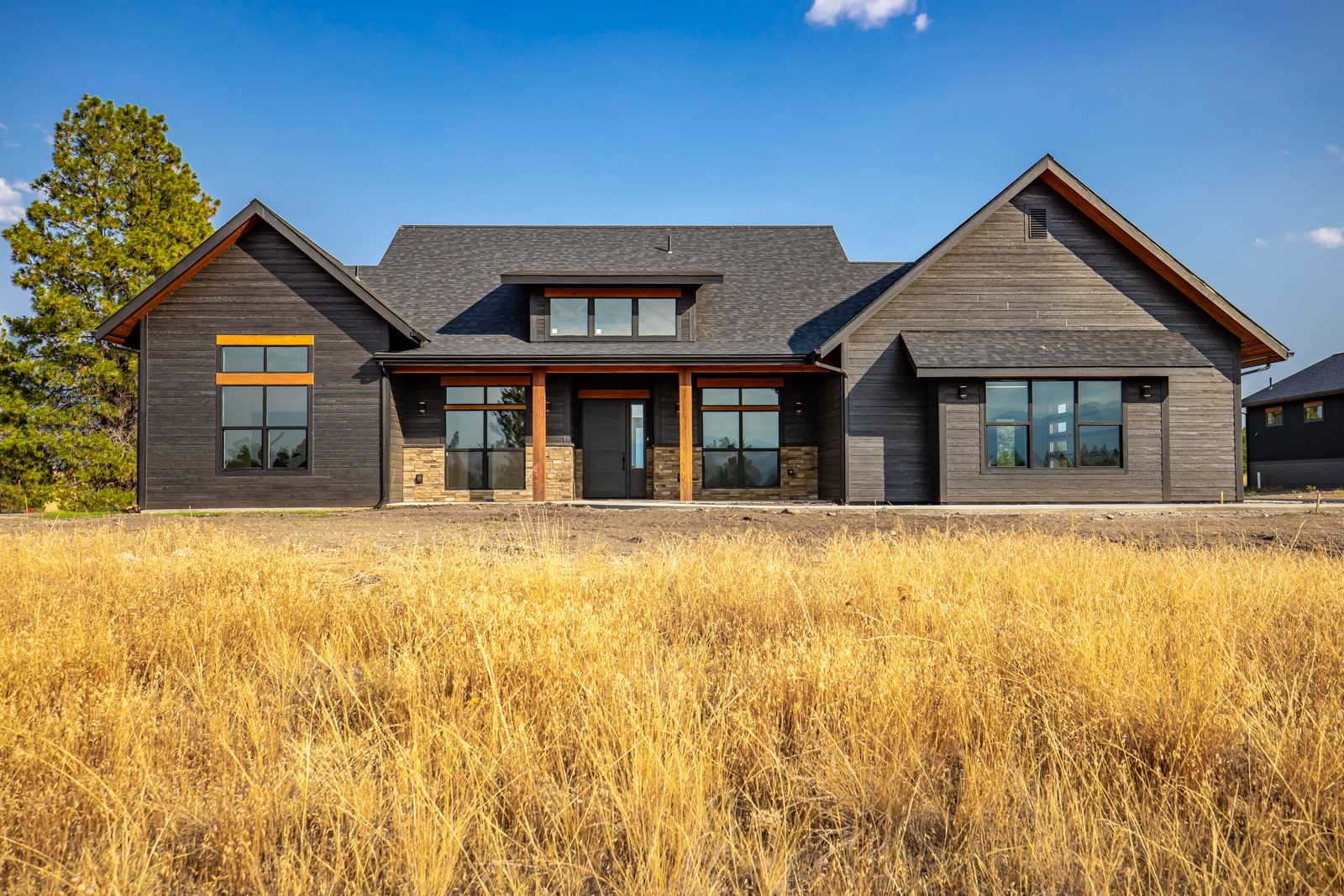 110 Paradise Loop