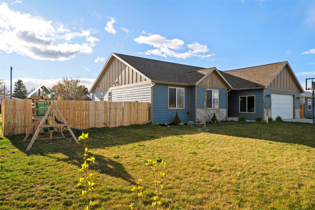 Photo of 2 Sharon Loop, Townsend, MT 59644 (MLS # 30069091)