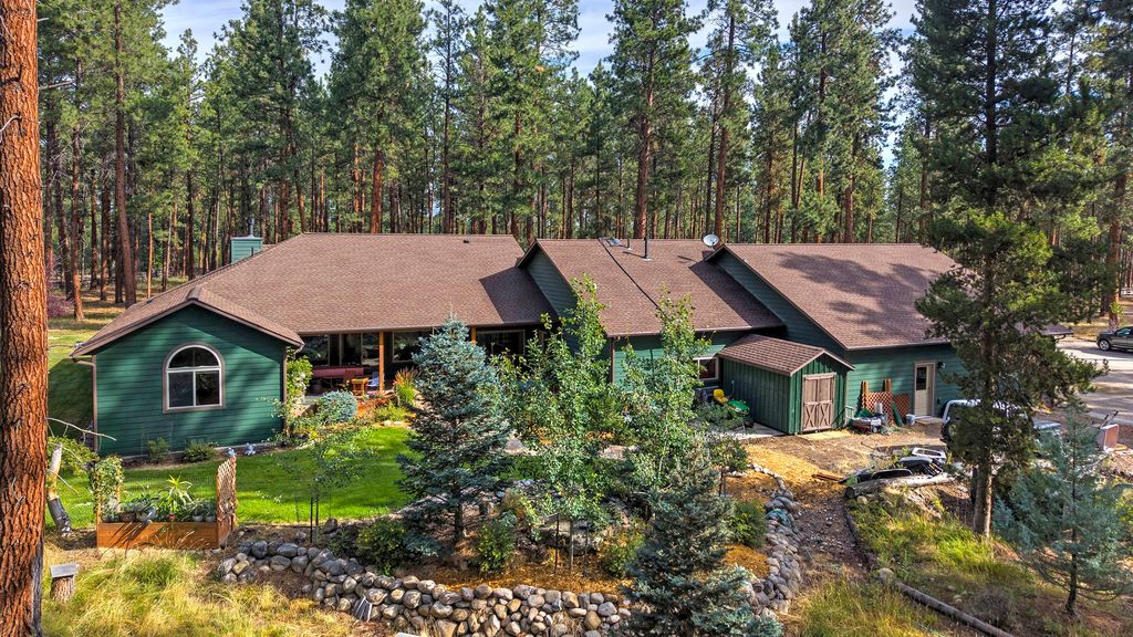 Photo of 123 Mountain Goat Road, Hamilton, MT 59840 (MLS # 30064089)