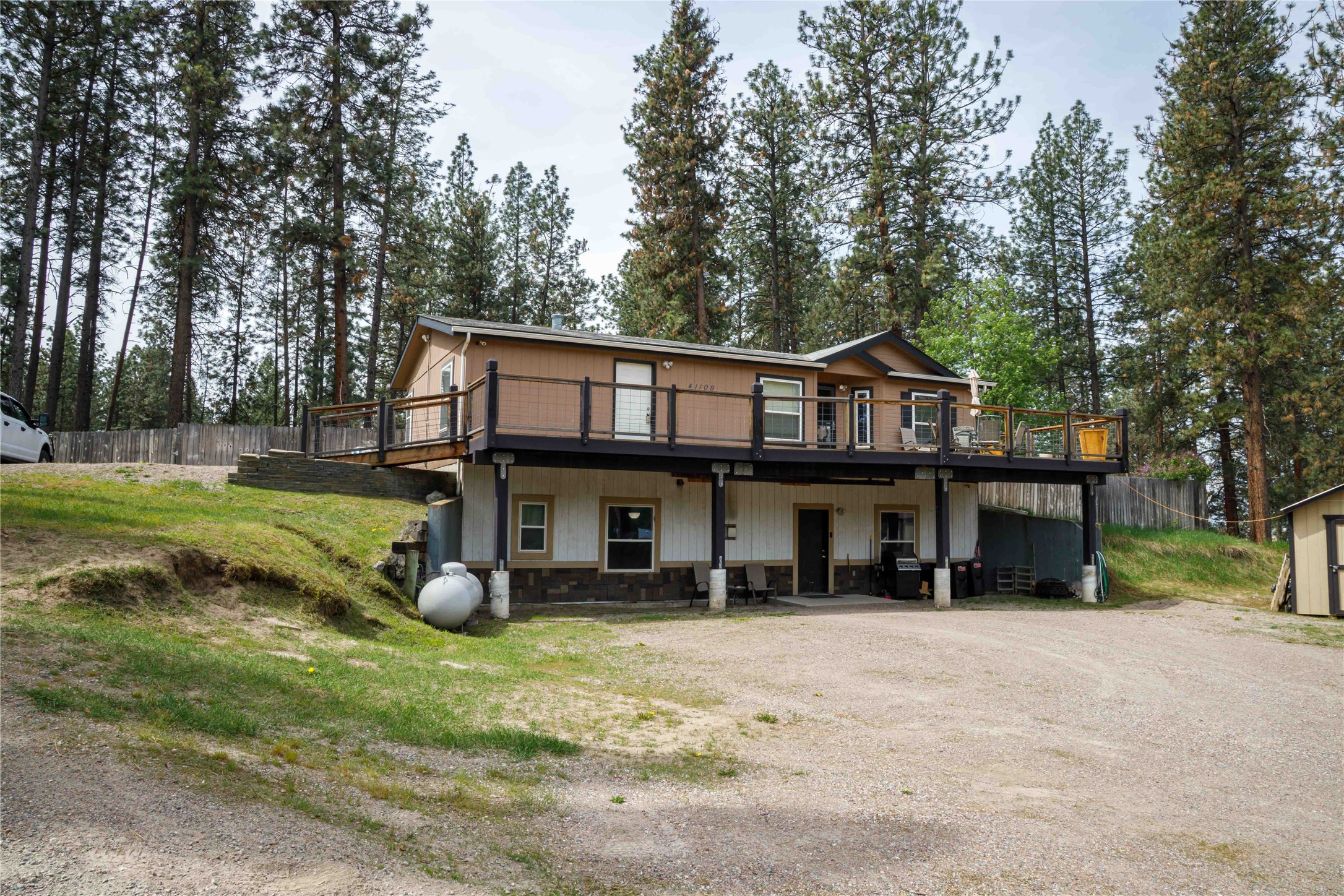 41109 Double Tree Lane